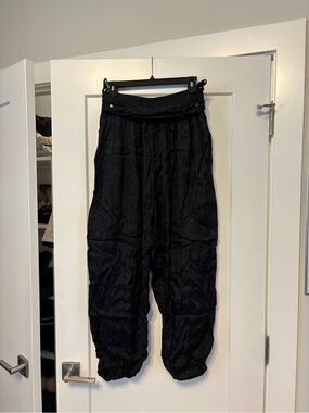 Woman’s vintage jacquard black satin pants
